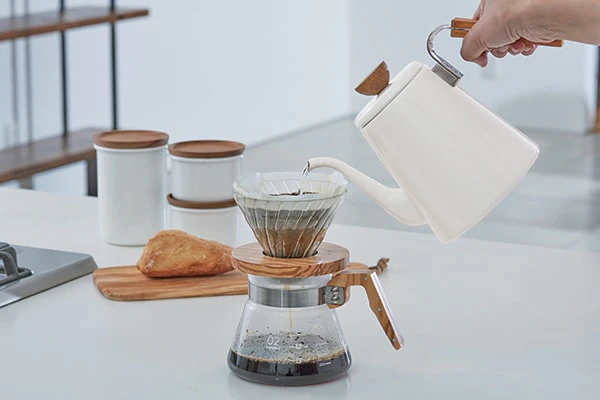 Hario Bona Coffee Drip Kettle 800ml - Image 3